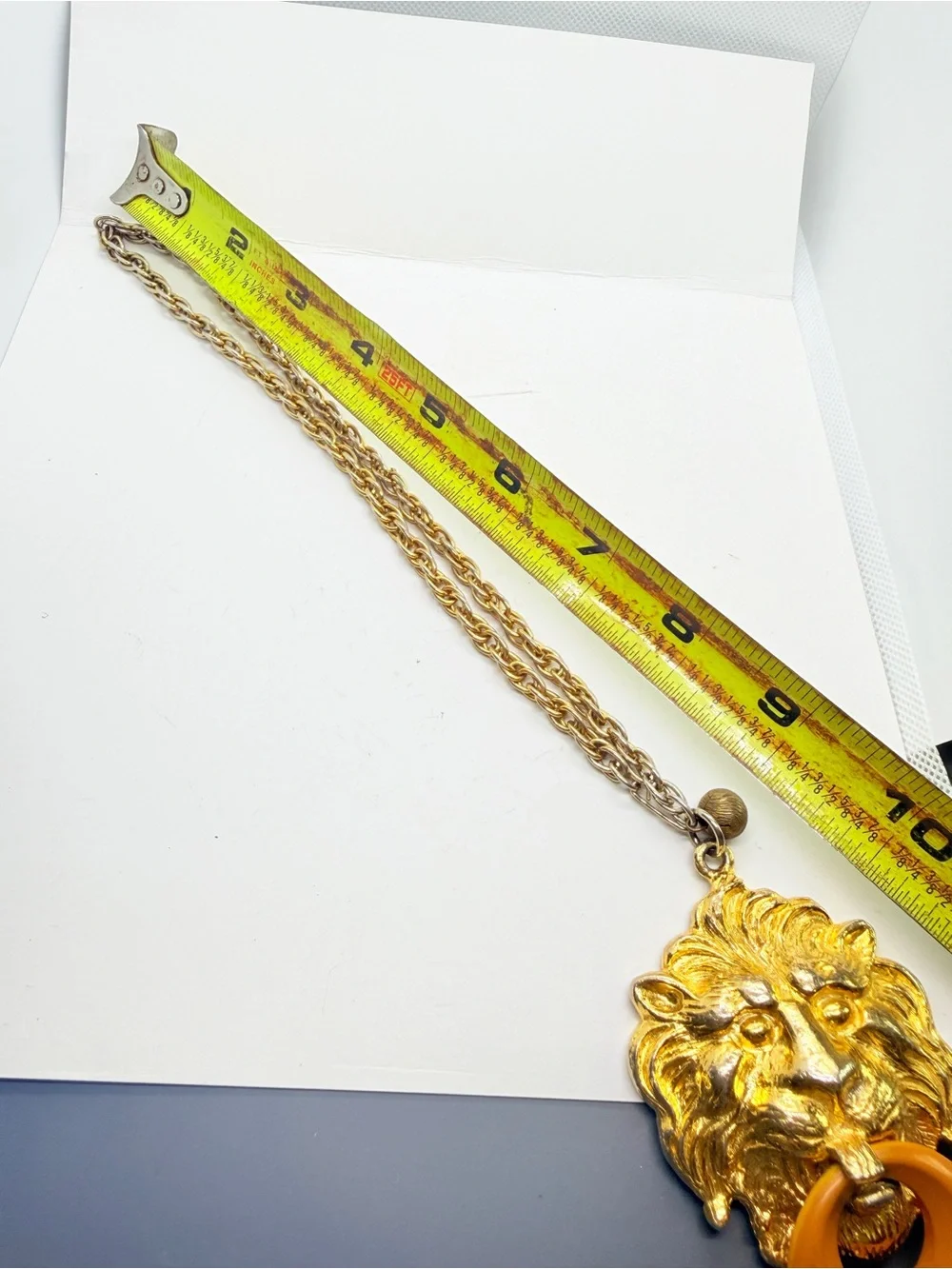 Vintage KENNETH J LANE Lion Head Yellow Bakelite Door‎ Knocker Pendant Necklace